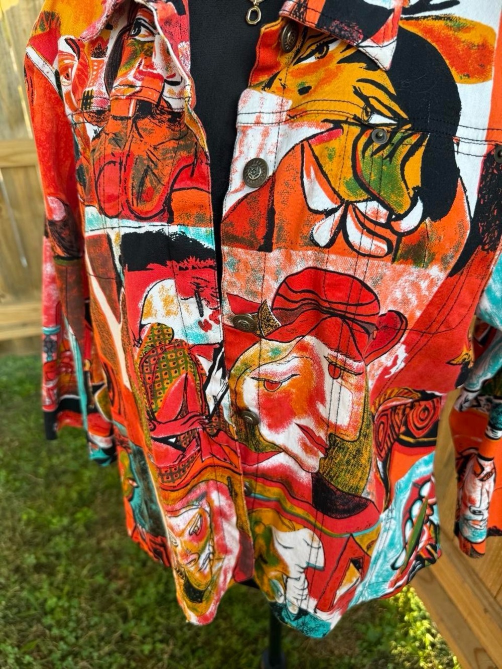 Abstract Multi-Color Button-Down Shirt - Women's Orange Multi VINTAGE - Picture 4 of 6